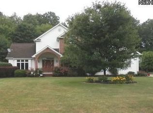 351 Westchester Dr SE, Warren, OH
