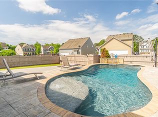 408 Blue Sky Cir, Acworth, GA 30102