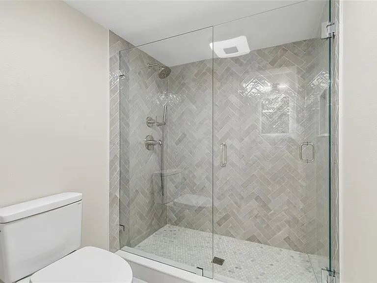 14810 Rue De Bayonne #3H — Photo 26