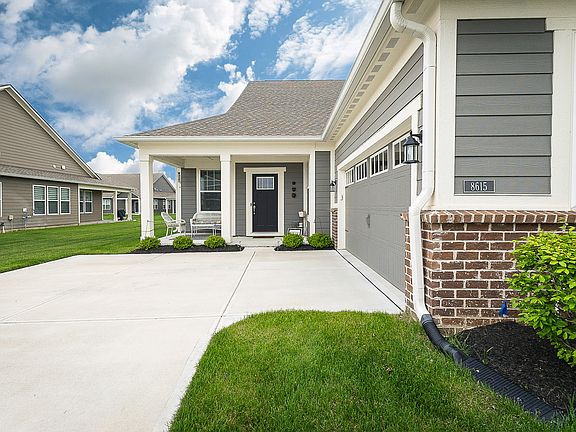 4th image of 8615 Hudson Way