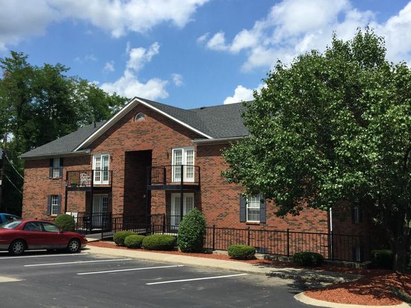 916 N Main St