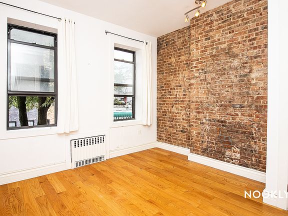 5th image of 227 Stanhope St #2G