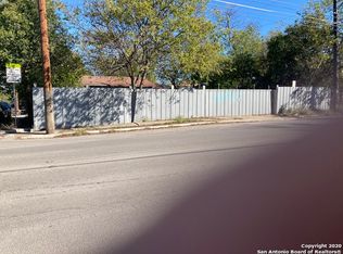 2042 Lyons St, San Antonio, TX 78207