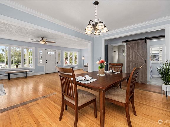 5th image of 3826 Fawcett Avenue