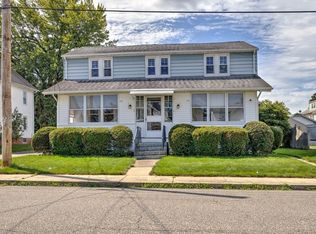 26-28 Florence Ave, Holyoke, MA 01040