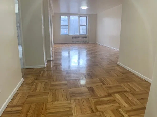 6555 Broadway image 7 of 18