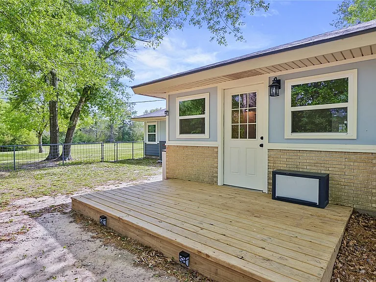 741 Garden Acres Blvd — Photo 22