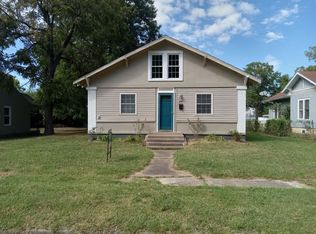 232 Gladys Ave W, Sikeston, MO 63801