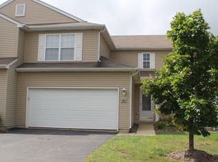 1400 Hunters Ridge Dr UNIT 104, Genoa City, WI 53128