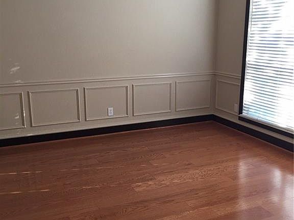 3rd image of 2804 Browning Dr