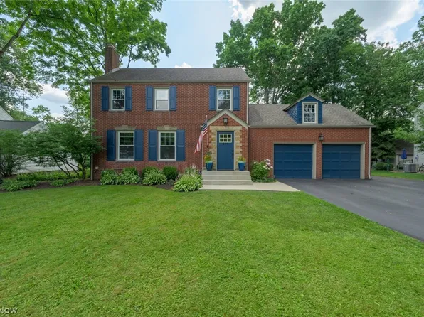 245 Griswold Dr, Boardman, OH 44512