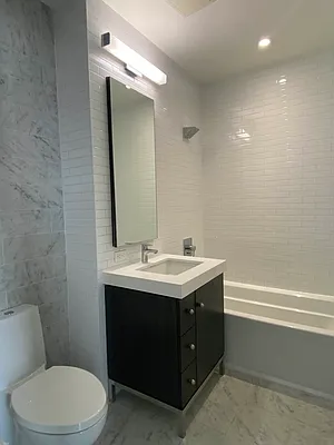 Rented by RELO REDAC INC. | media 17