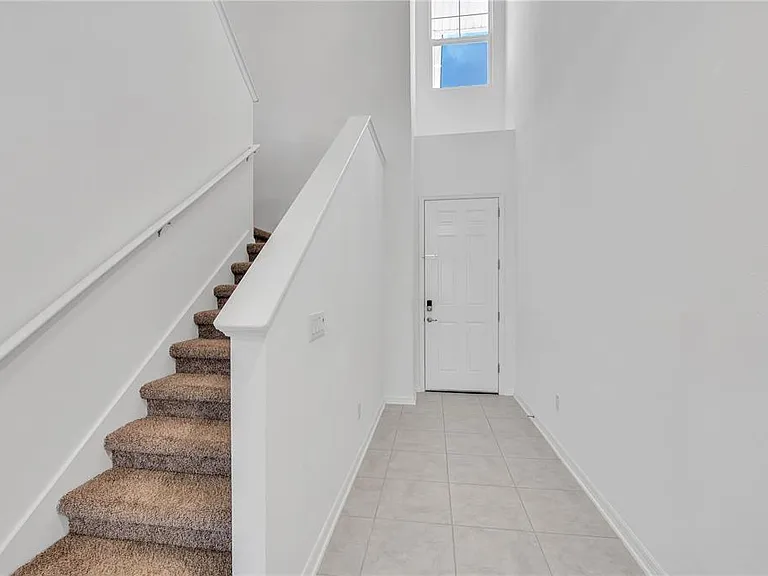 11532 Woodleaf Dr — Photo 4