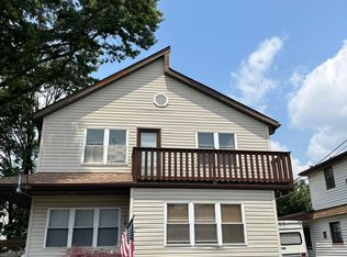 45 John St, East Rutherford, NJ 07073