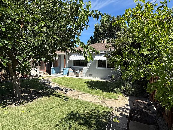 2nd image of 1035 E Campbell Ave #1035
