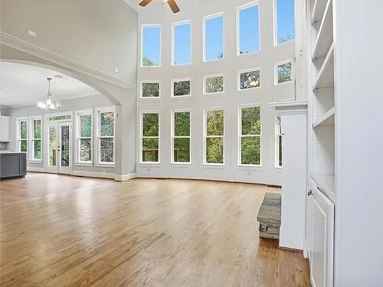 845 Botanica Way S — Photo 9