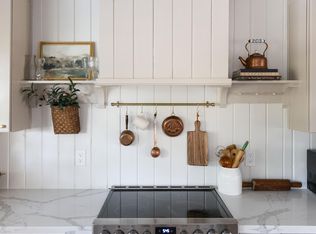 2235 E Dryhead Rd, San Tan Valley, AZ 85140