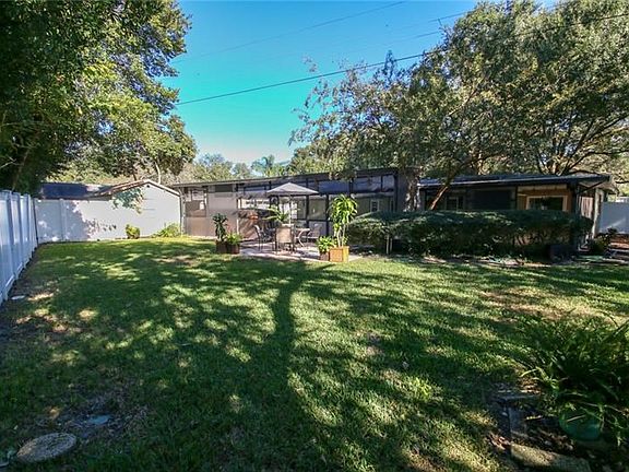 4th image of 512 Hibiscus Dr