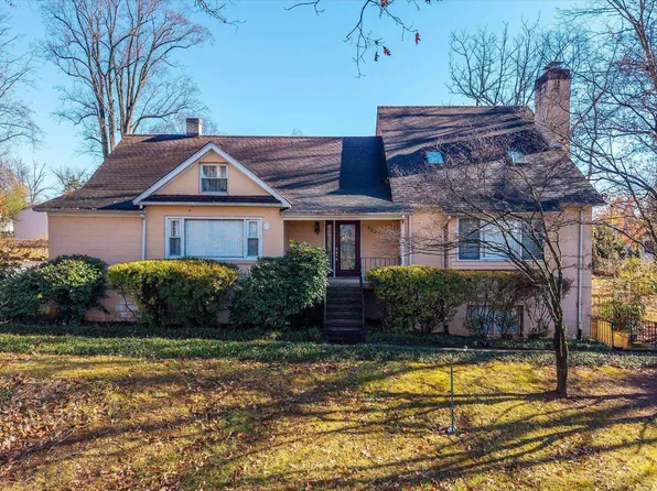 989 & 991 Crozet Ave, Crozet, VA 22932