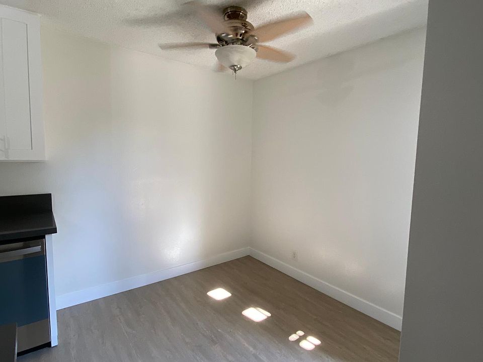 Dining area next to kitchen.
