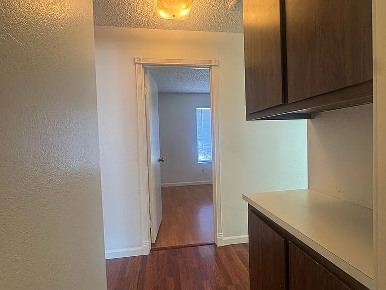 7557 Lemarsh Way — Photo 8