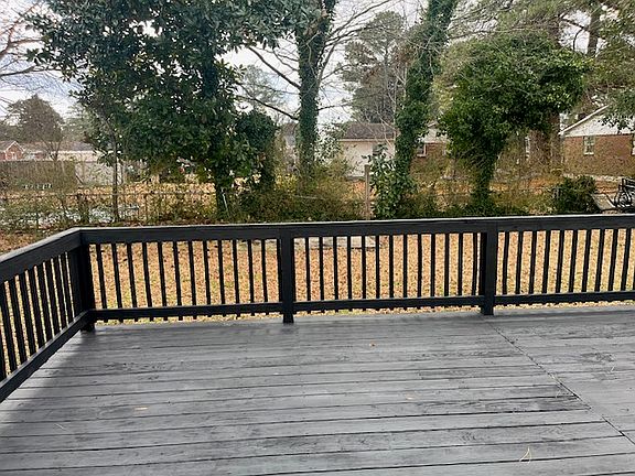 5th image of 1215 Jamal Ln W