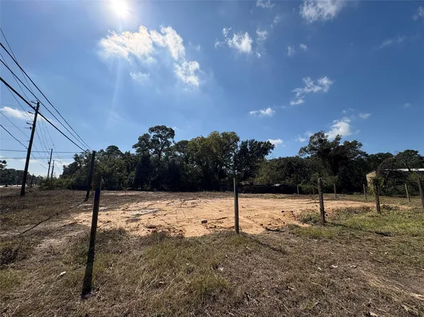 24860 Sorters Rd, Porter, TX 77365