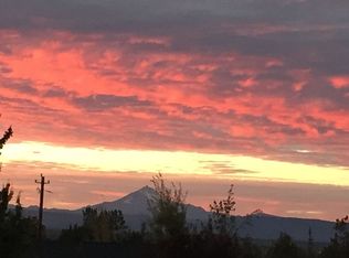 2380 SW 37th St, Redmond, OR 97756