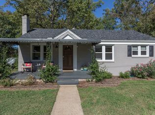 321 Ridgecrest Dr, Greenville, SC 29609