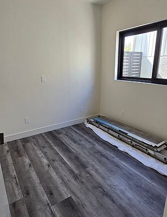 5th image of 1920 S Sherbourne Dr #1/2