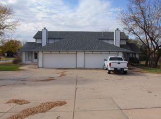 6908 Farmview 6918 7004 7012 7032 #6910-6916-7034, Wichita, KS 67206