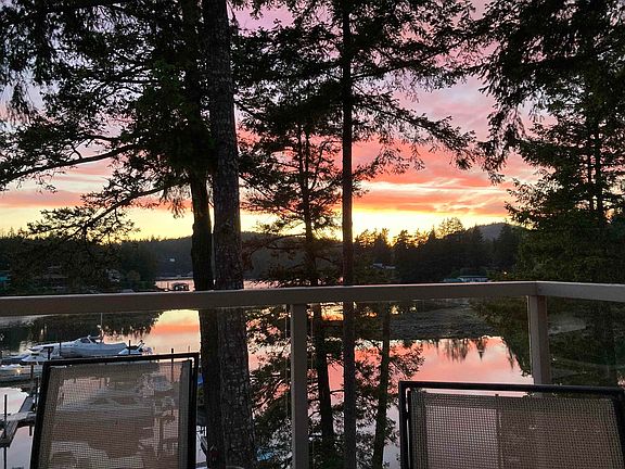 2nd image of 12849 Lagoon Rd #23C