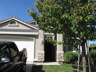 1st image of 23 Petrel Ct