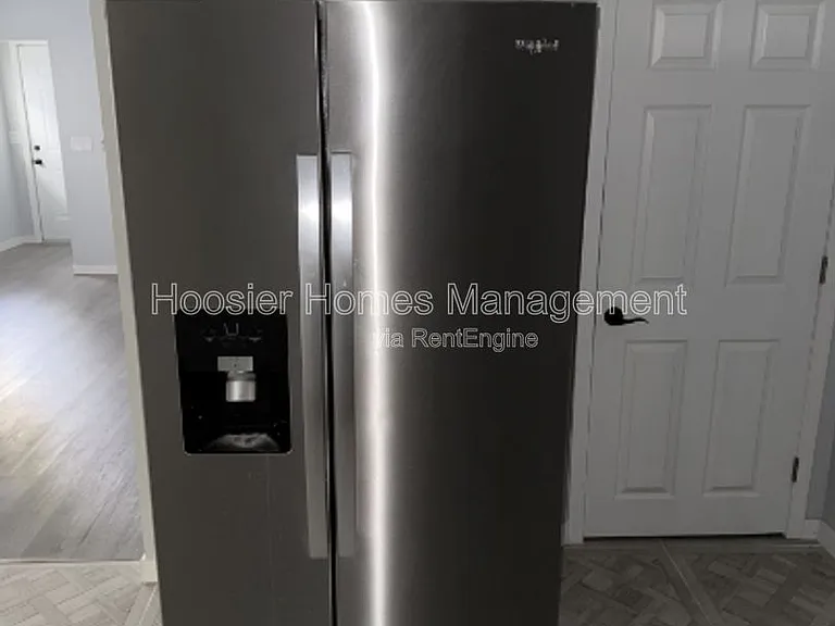 940 Jefferson Ave #1 — Photo 2