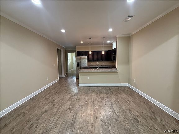 2nd image of 6636 Covington Villas Ln