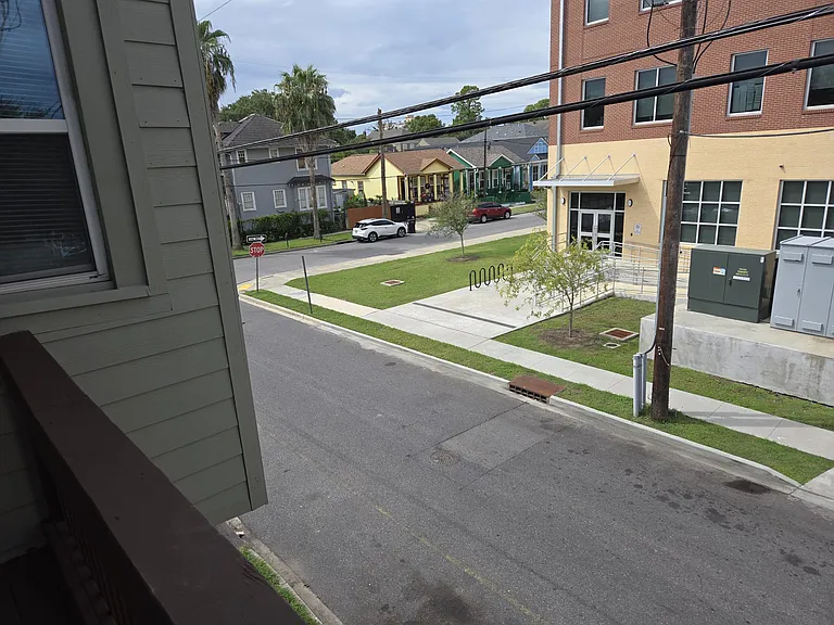 1815 Delachaise St #A — Photo 4