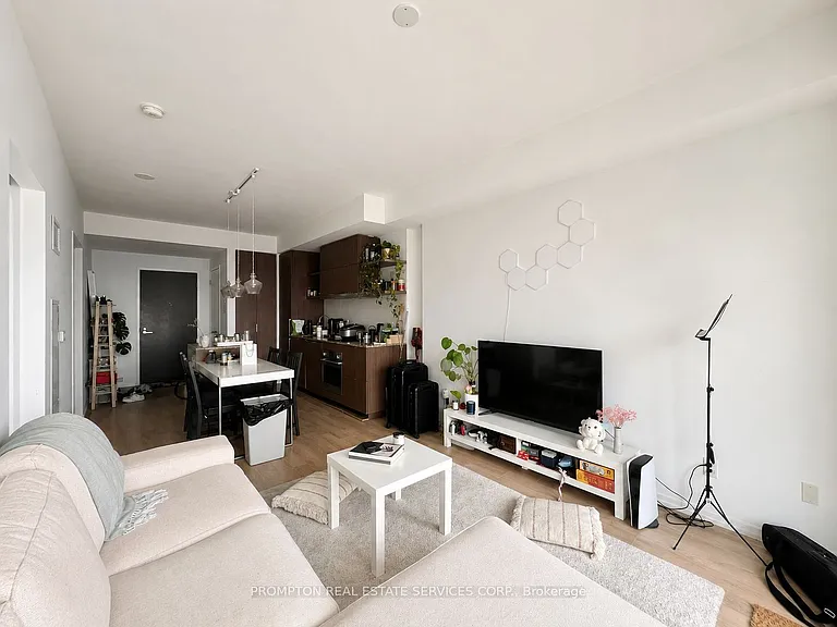 197 Yonge St #4407 — Photo 9