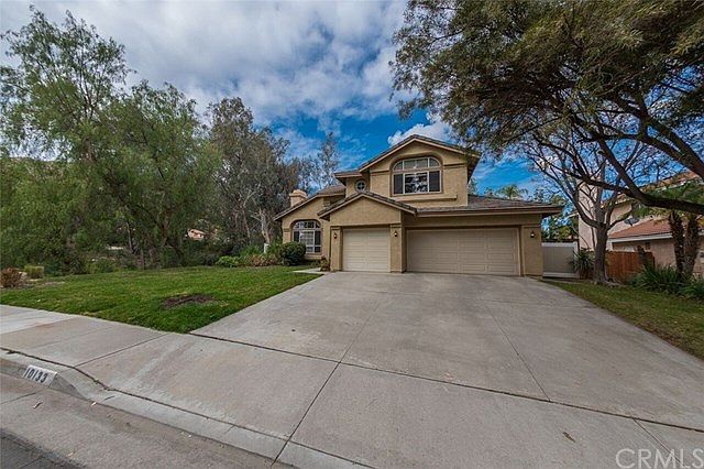 2nd image of 10133 Cartagena Dr