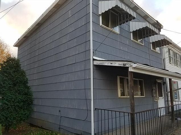 2nd image of 427 Washington St