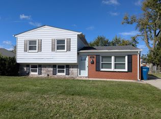 934 N Oakwood St, Griffith, IN 46319