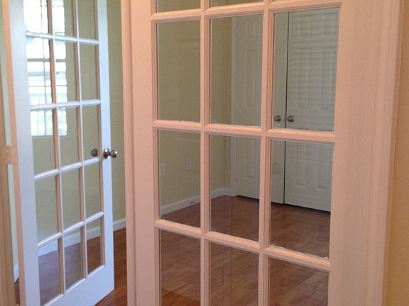 5th image of 1502 Continental Dr