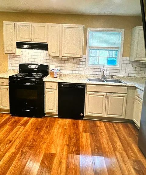 2491-2493 Washington Street Ext #2491 — Photo 12