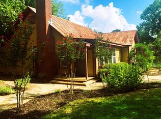 228 Schleicher St, Boerne, TX 78006