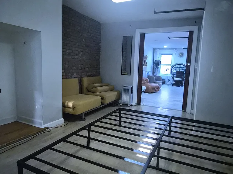 825 Marcy Ave #1 — Photo 6