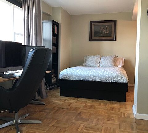 4th image of 101 W 12th St APT 16C
