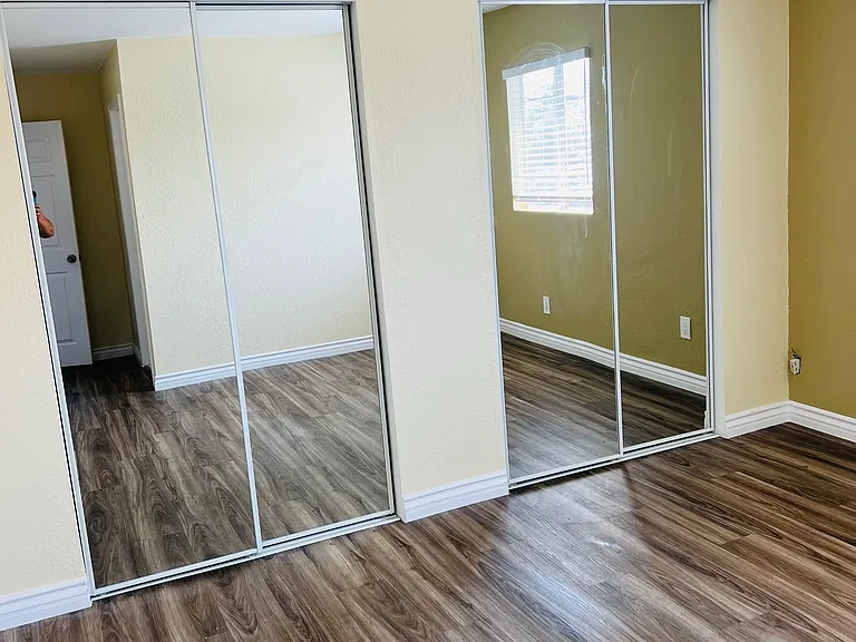 2810 W Slauson Ave #7 — Photo 6