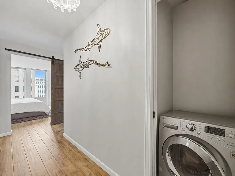 100 E Walton St #27D — Photo 11