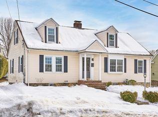 63 Herrick Rd, North Andover, MA 01845