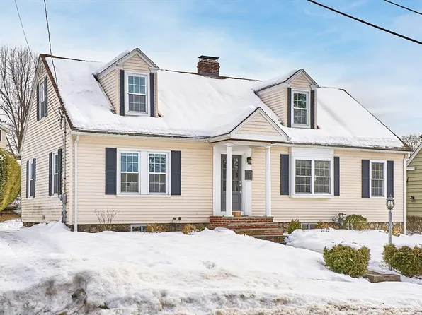 63 Herrick Rd, North Andover, MA 01845