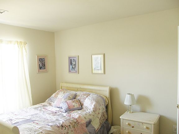 4th image of 2504 Red Birch Dr